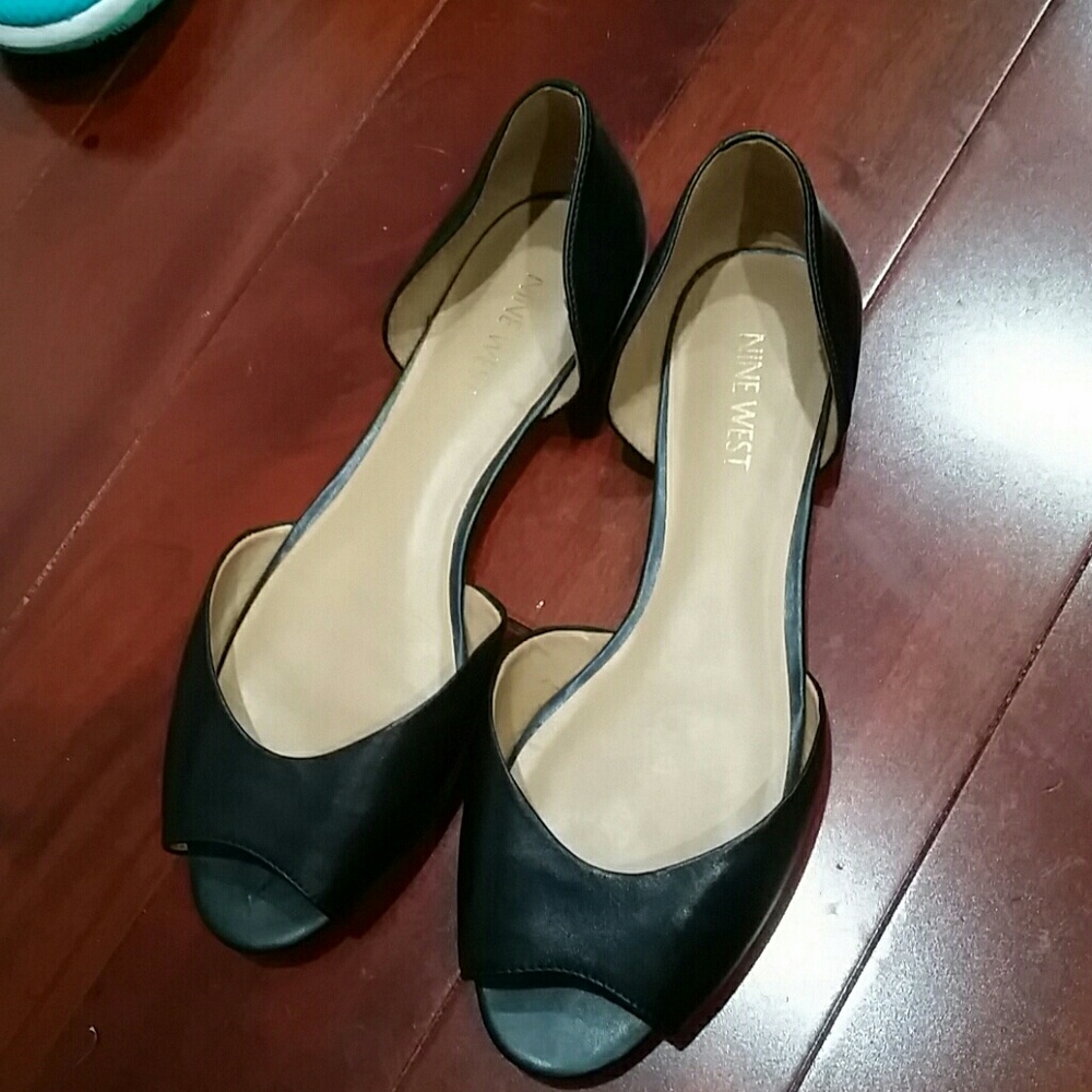 Nine West  flats